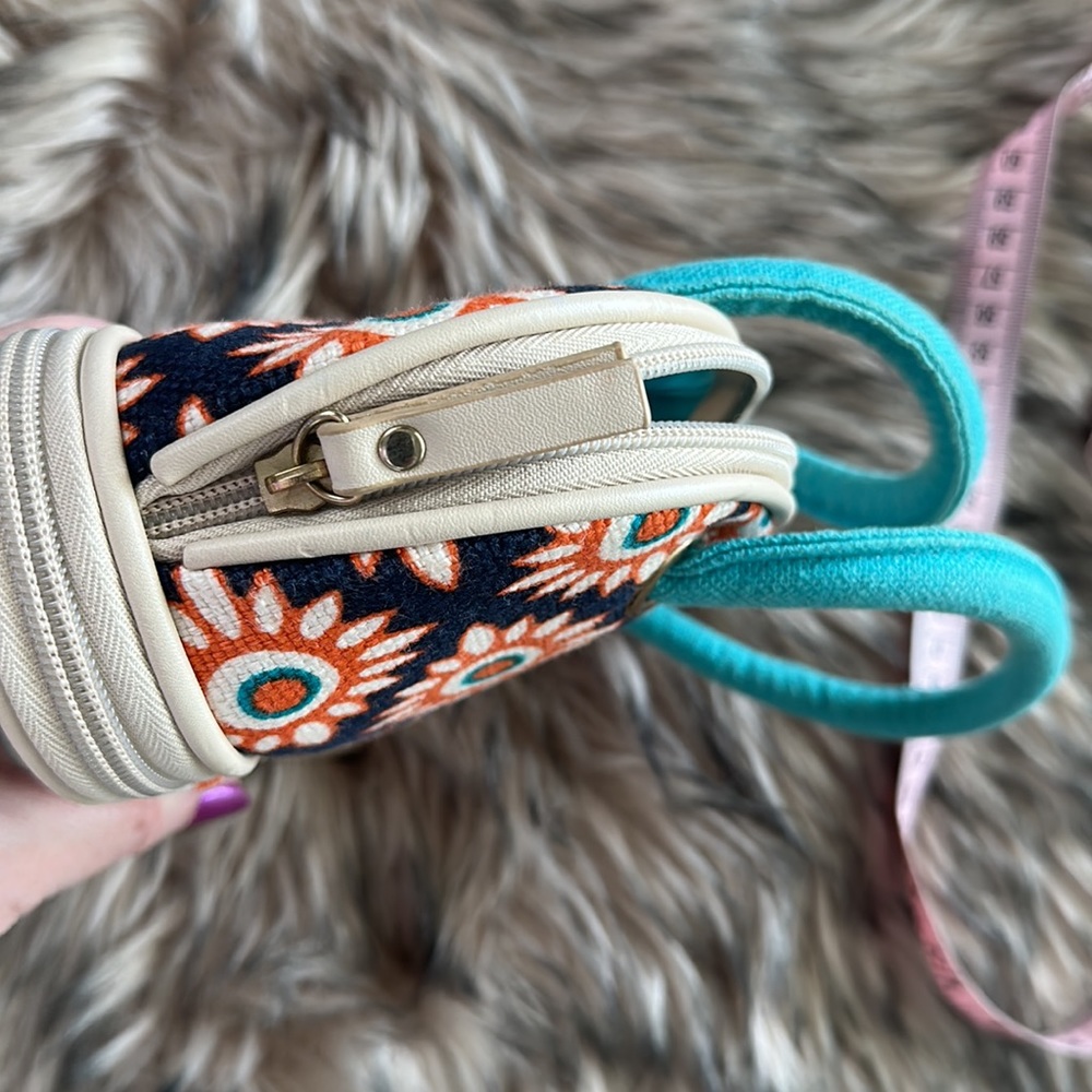 Spartina Natural Linen Cosmetic Bag - Picture 13 of 16